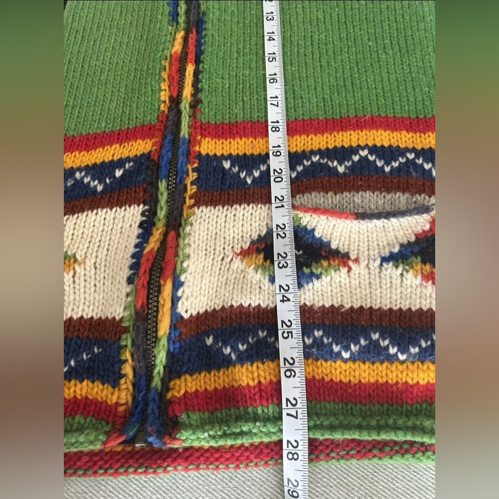 1990s Chunky Green Wool Hand Knit Cardigan Zip Up Large Pointed Hood Equador - Picture 14 of 15